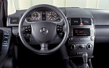 Обои автомобили Mercedes-Benz A170 Classic 5door 2004