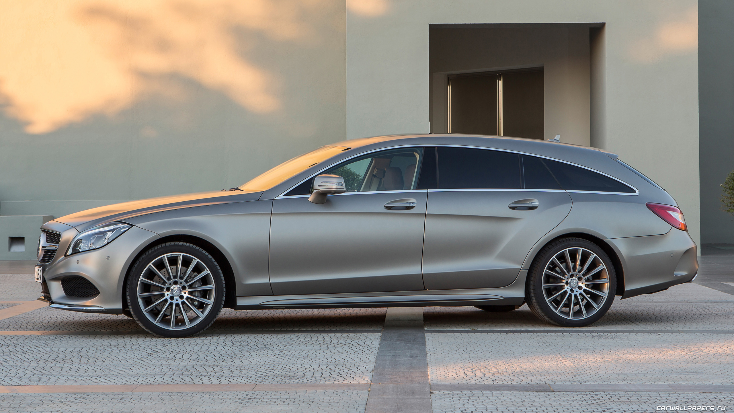 Mercedes Benz CLS shooting Brake 2013