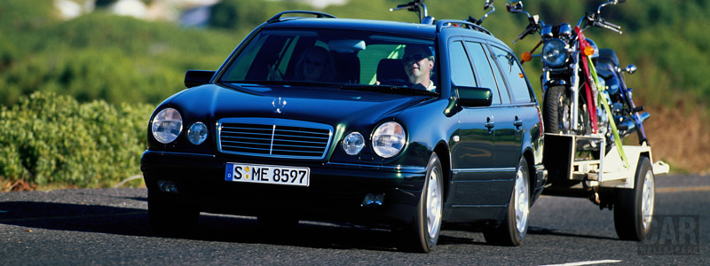Обои автомобили Mercedes-Benz E-class Estate S210 - 1996 - Car wallpapers