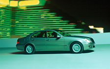 Обои автомобили Mercedes-Benz E-class - 2006