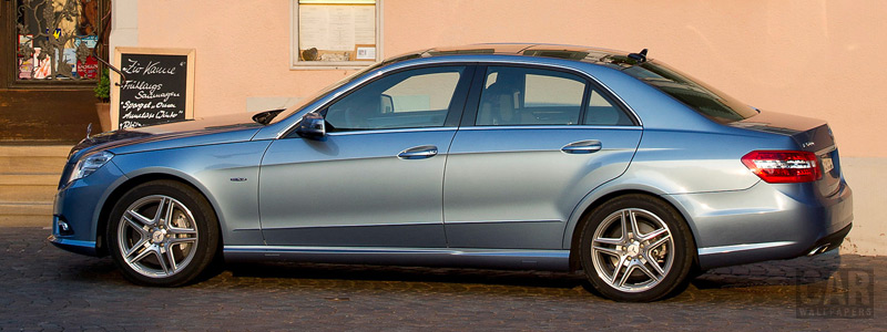 Обои автомобили Mercedes-Benz E500 Avantgarde - 2011 - Car wallpapers