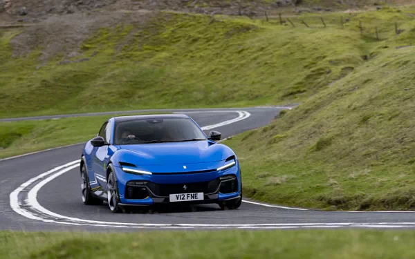   Ferrari Purosangue UK-spec - 2023