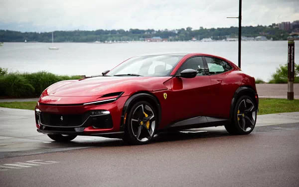   Ferrari Purosangue US-spec - 2023