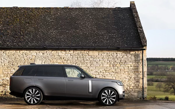   Range Rover SV Burford Edition UK-spec - 2024