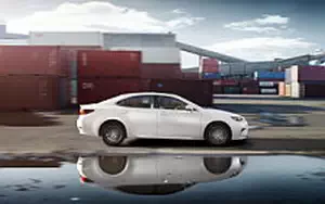   Lexus ES 200 - 2015