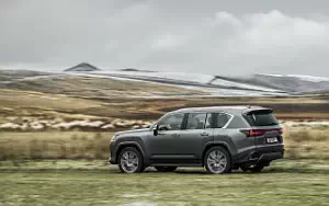   Lexus LX 600 - 2021