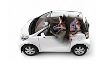   Toyota iQ - 2009